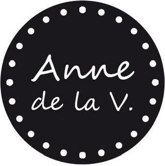 Anne de la V.